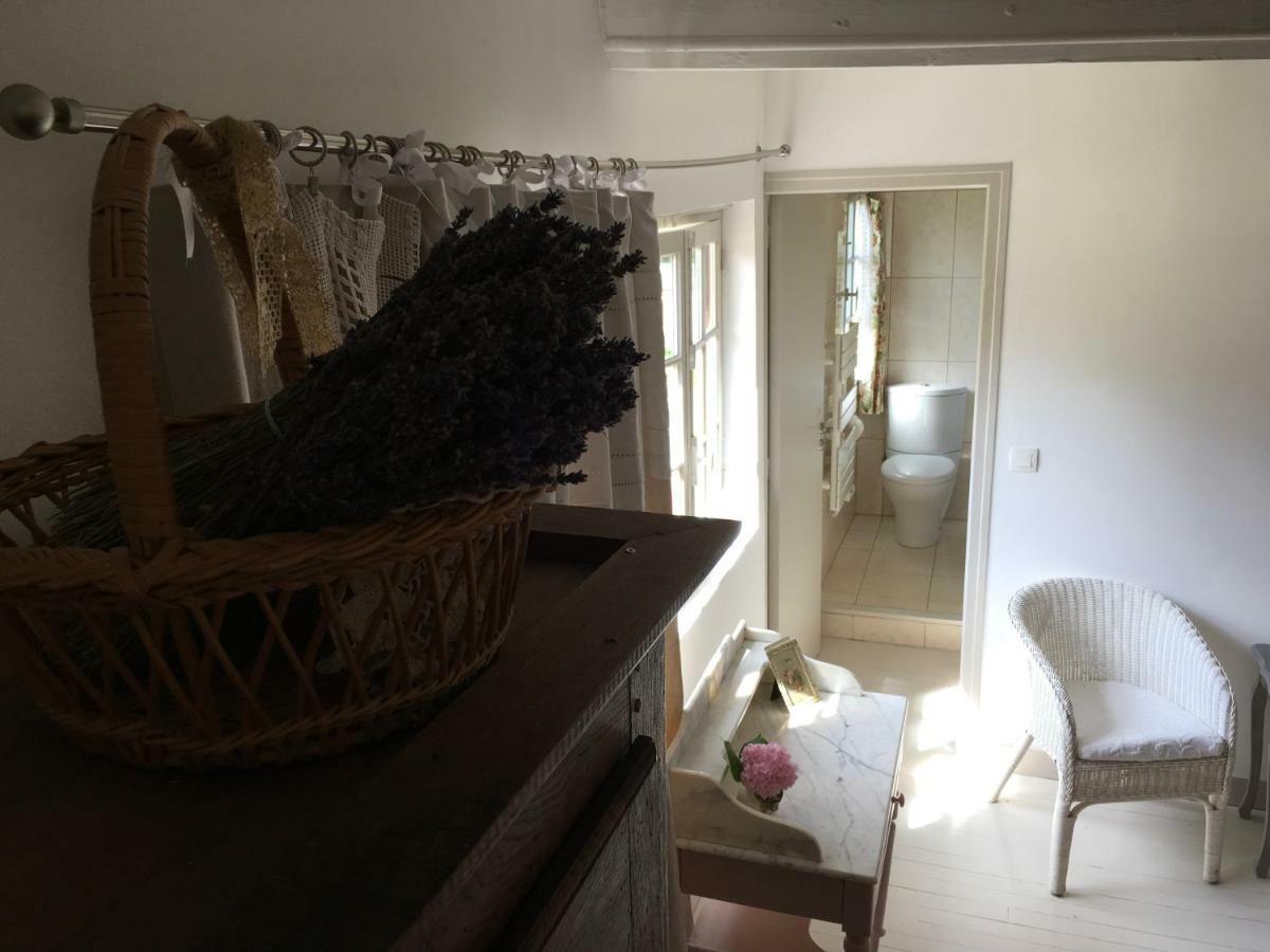 L'Atelier De Tess Bed & Breakfast Le Bec-Hellouin Dış mekan fotoğraf